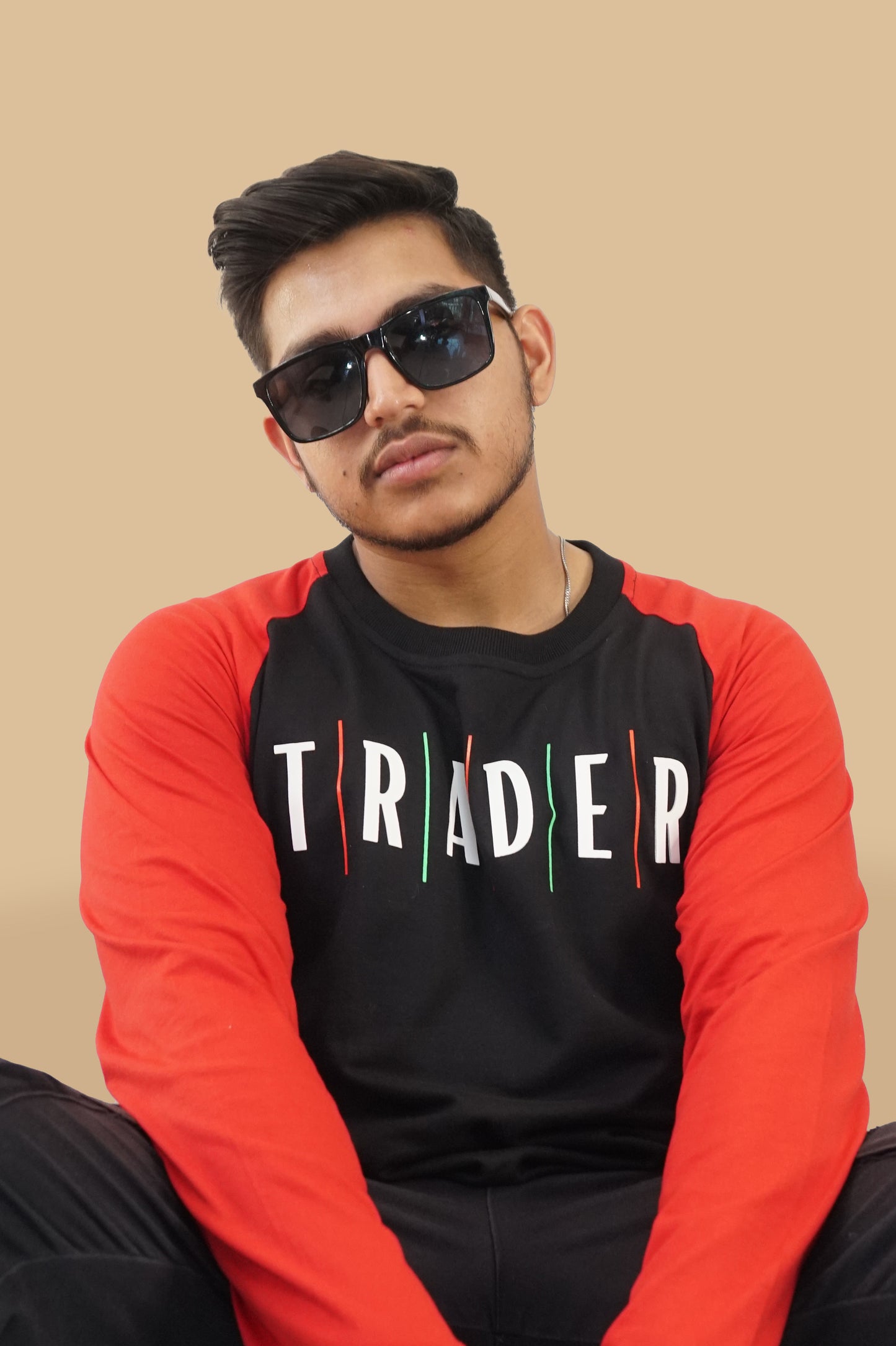 Trader Raglan Sleeves