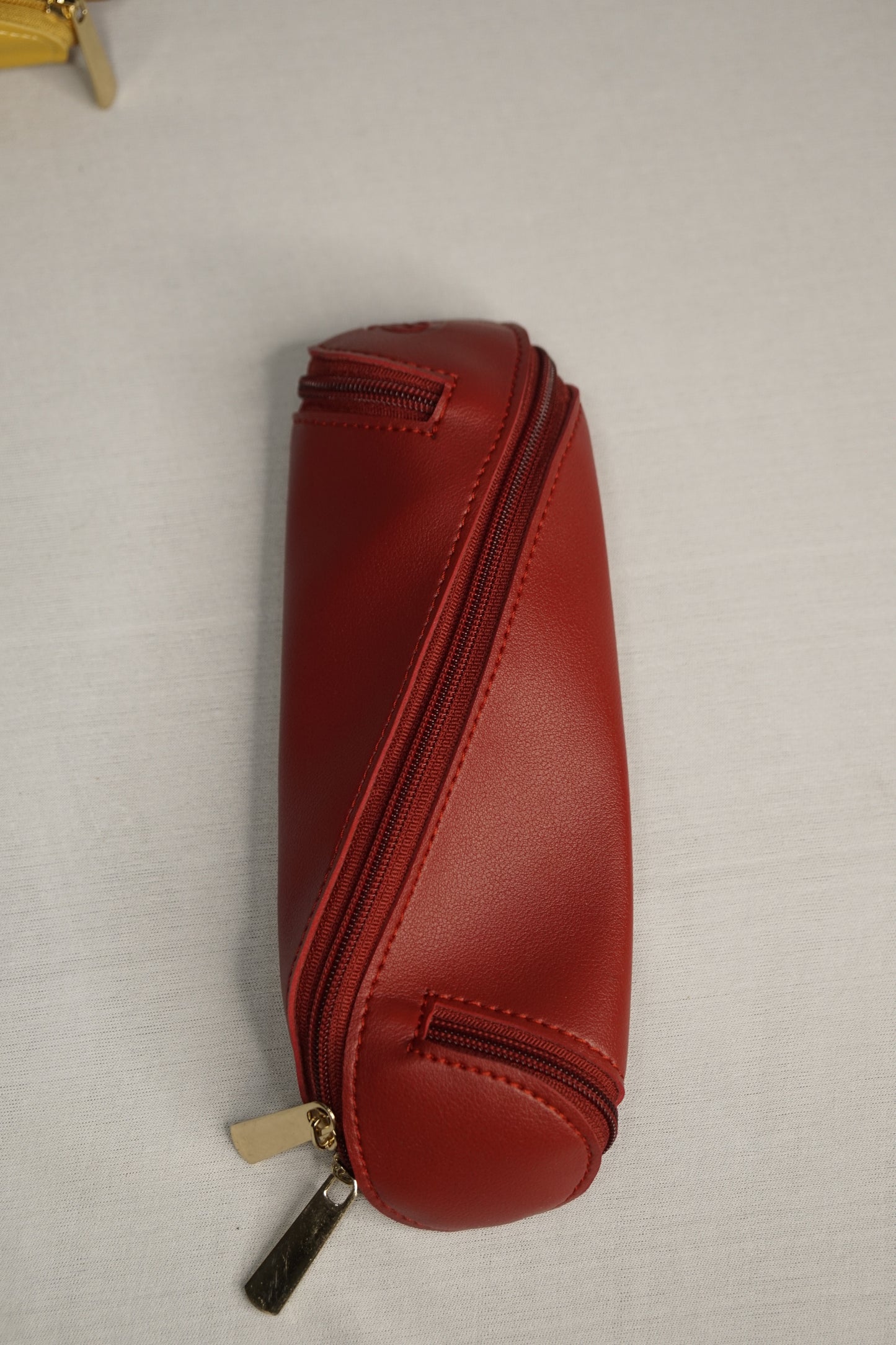 Cylindrical Stationary Pouch